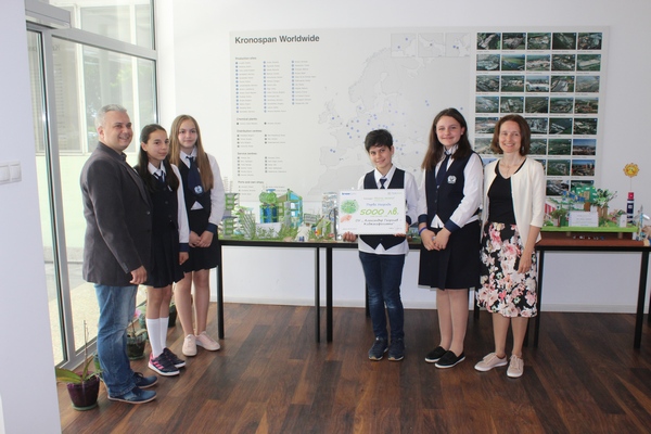 Авангардният проект „Еколандия“ спечели конкурса „Мисли зелено“ на Кроношпан България