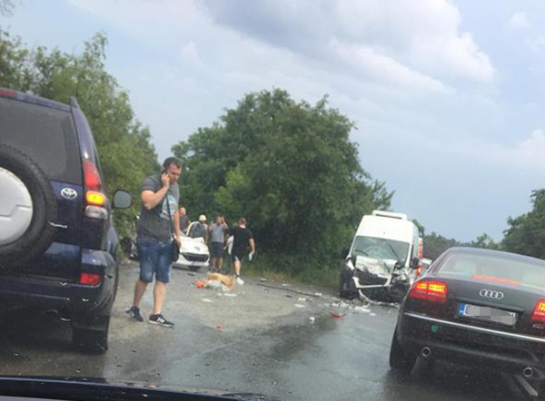 От полицията с подробности за катастрофата край Слънчев бряг: Товарният автомобил не съобразил скоростта