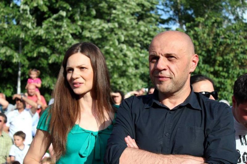 Съпругата на вицепремиера Томислав Дончев разгневи соросоидите с коментар за ромите