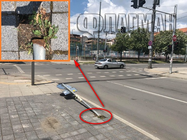 Вандализъм или немарливост ще доведат до катастрофа на възлово кръстовище в Бургас? (СНИМКИ)