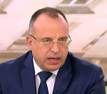 Министър Порожанов: Забранихме да влизат в мандрите растителни мазнини (ВИДЕО)