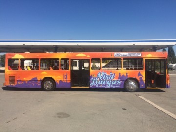 Бургас пуска атракционен автобус, вижте маршрута му