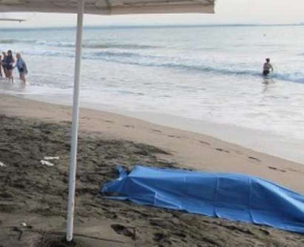 Морето взе още една жертва. Откриха тялото на 38-годишен поляк на плажа в Китен