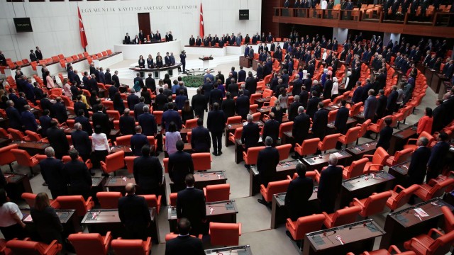 Депутатите в новия турски парламент положиха клетва