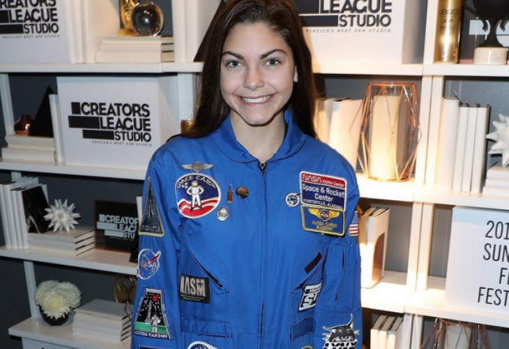 Това 17-годишно девойче ще бъде първият човек, стъпил на Марс