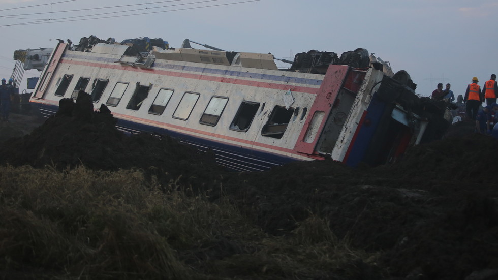 Семейството на български гражданин - жертви на влаковата катастрофа в Турция