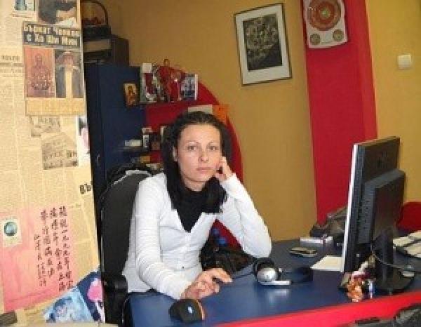 Изненада! Радиожурналистка от Хасково е собственик на бургаската фирма, която иска 200 млн.лева за жп линията