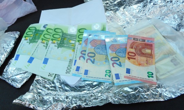 Хванаха "муле", участвало в ало измами за 100 бона