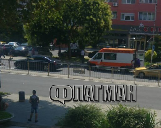 Извънредно! Бургаски джигит помете дете на пешеходната пътека пред Механото и избяга (СНИМКА)