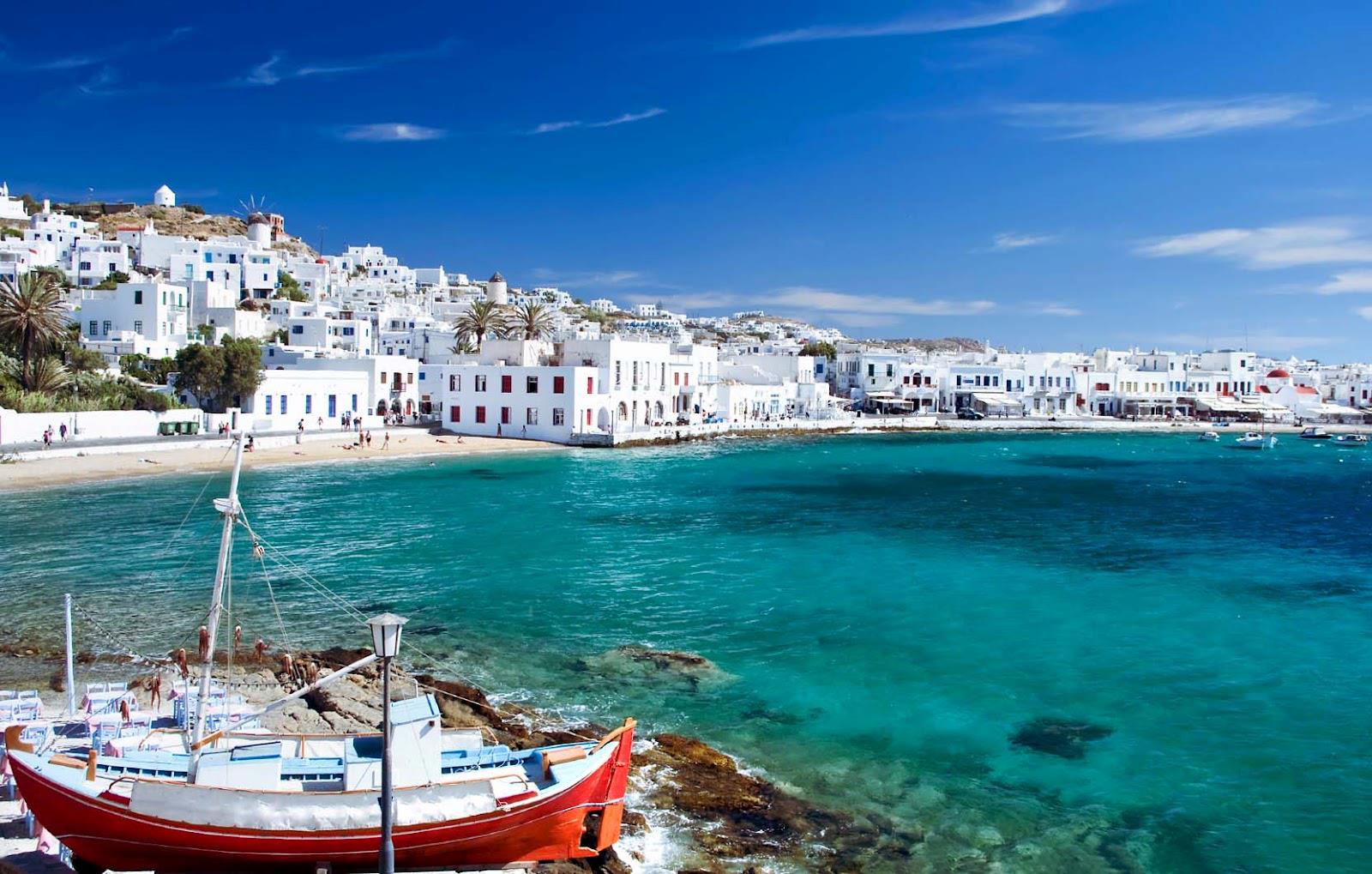 Шок! 77 плажа в Гърция забранени заради мръсна вода