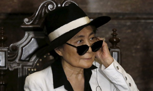 85-годишната Йоко Оно издава нов албум, работи и над друг