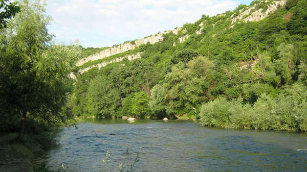 Нивата на реките Вит и Осъм в Ловешка област са се покачили значително