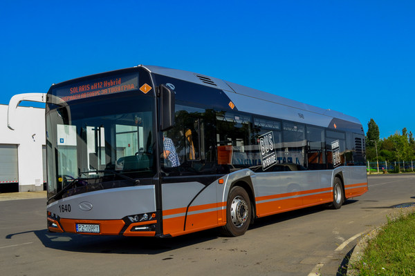 “Бургасбус” тества нов хибриден автобус (СНИМКИ)