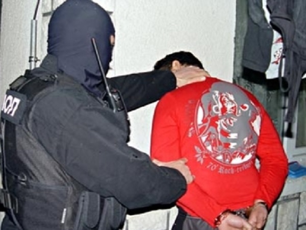 Акция в Приморско! Спипаха 18-годишния Нейтън с марихуана в двора на СУ ”Никола Вапцаров”