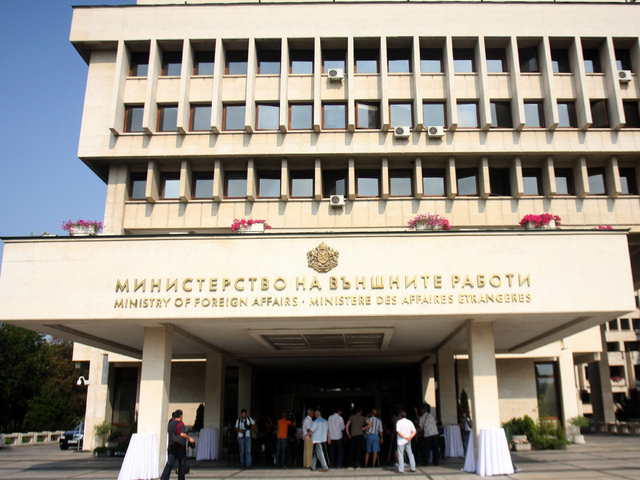 МВнР: Няма данни за пострадали българи при инцидента в Лондон