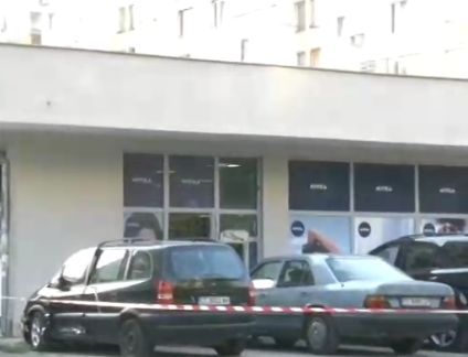 Взривиха банкомат в Казанлък, крадците са избягали с парите