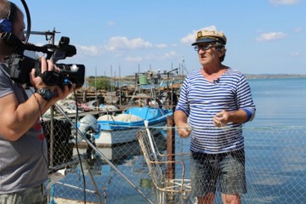 Бургаските рибари хвърлят мрежи и в Youtube