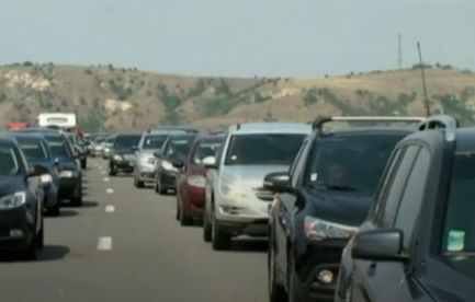 Хиляди българи тръгват към Черноморието и Гърция