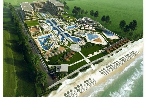 Турски бизнесмен и роден предприемач изграждат гигантски комплекс за 30 млн.евро край Ахелой