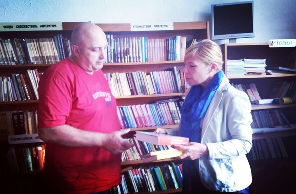 Депутати от ГЕРБ-Бургас стартират нова инициатива: „Големи автори за малките библиотеки“