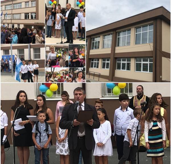 100 първокласници прекрачиха прага на обновеното Начално училище „Иван Вазов” в Поморие (СНИМКИ)