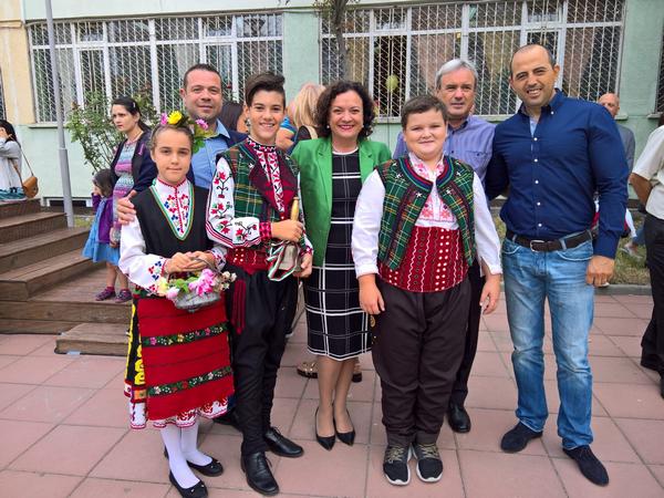 Народните представители от ГЕРБ бяха част от празника на училищата в област Бургас