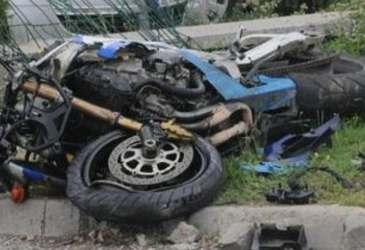 Трагедия: Жестоко меле с камион и мотор в София, рокер издъхна, потънал в кръв