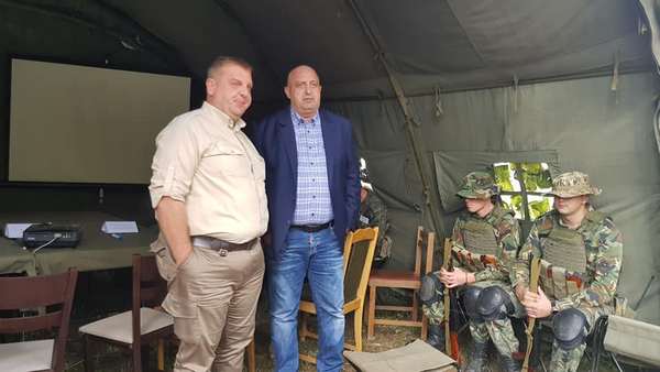 Военният министър Красимир Каракачанов посети Малко Търново