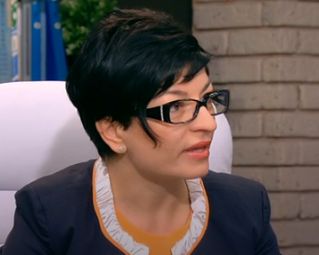 Десислава Атанасова: Ще гласуваме само две оставки на министри, ако президентът не освободи Маринов (ВИДЕО)