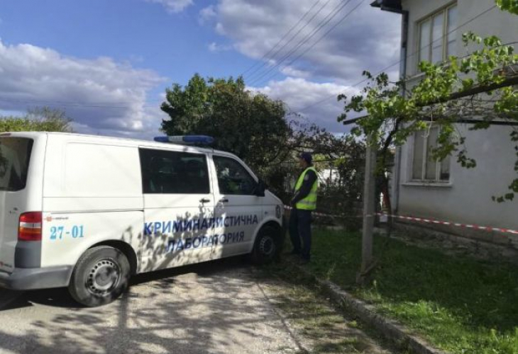 Касапинът от Каспичан - агресивен и неконтактен, гледката в дома на жертвите е ужасяваща (ВИДЕО)