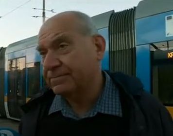 Иво Василев: С въздушна пушка е стреляно по два трамвая, а щетите са за 3000 лева