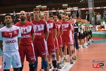 Шампионът по волейбол "Нефтохимик" загря за Суперкупата на България с победи срещу "Добруджа" и "Черно море"