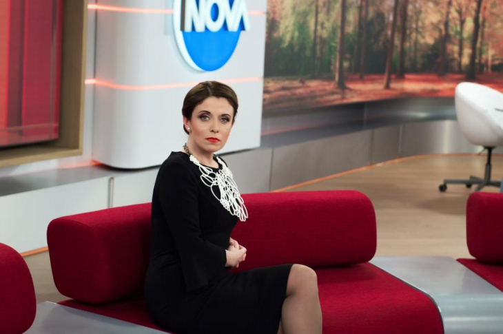 Нова рокада в Нова телевизия? Мира Иванова не се появи, начело на "Събуди се" застана красивата... (СНИМКИ)