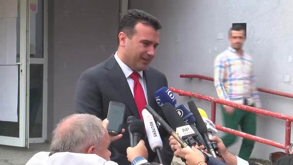 Без затруднения, но при слаба активност протича референдумът в Македония