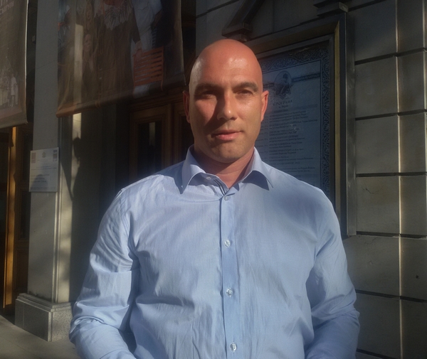 Николай Тишев организира приемна за жители на Бургас