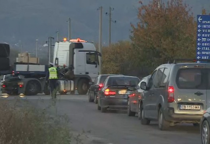 Горещи подробности за страшната катастрофа на "Тракия", първата версия за ужаса е... (СНИМКА)