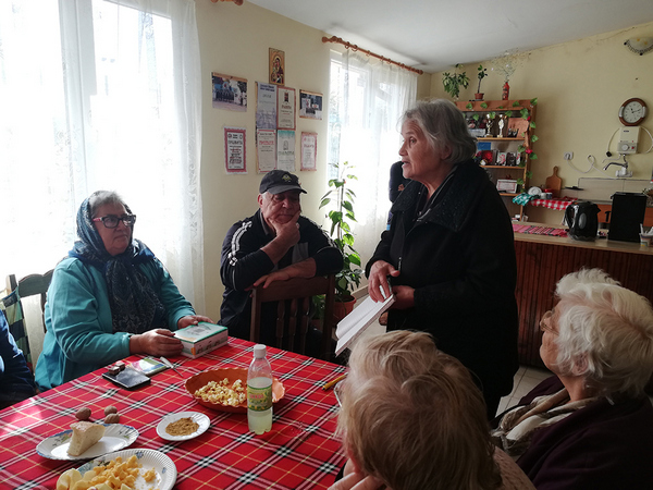 Благодетели зарадваха пенсионерите от несебърското село Гюльовца
