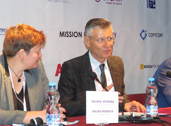 Обсъждат наложителни промени в пътното строителство на международна конференция в Несебър