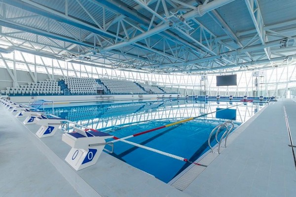 Подводни камери наблюдават 600 плувци на международния турнир в "Парк Арена ОЗК" -Бургас (СНИМКИ)