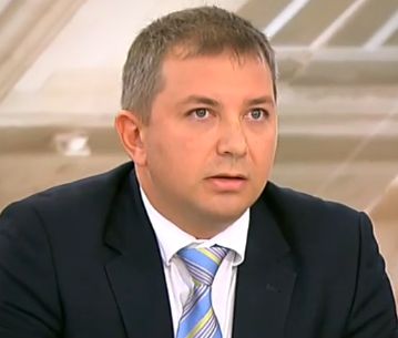 Шефът на АИКБ Добрин Иванов: Подкрепихме Валери Симеонов, защото искаме стабилност (ВИДЕО)