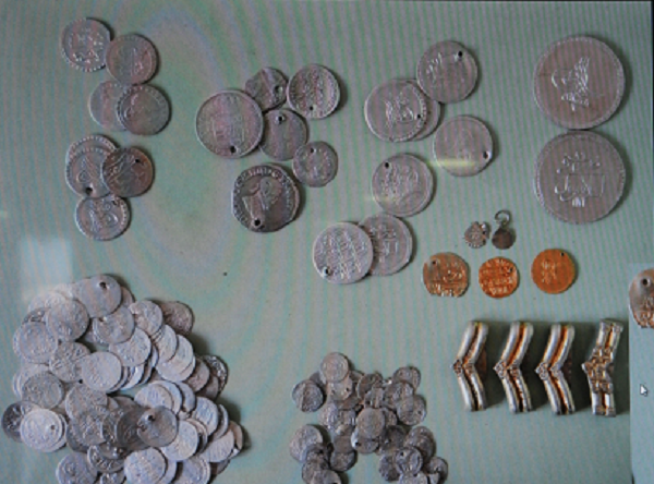 Уникална част от историята: В Ахтопол откриха килограми злато и сребро на именити владетели (СНИМКИ)