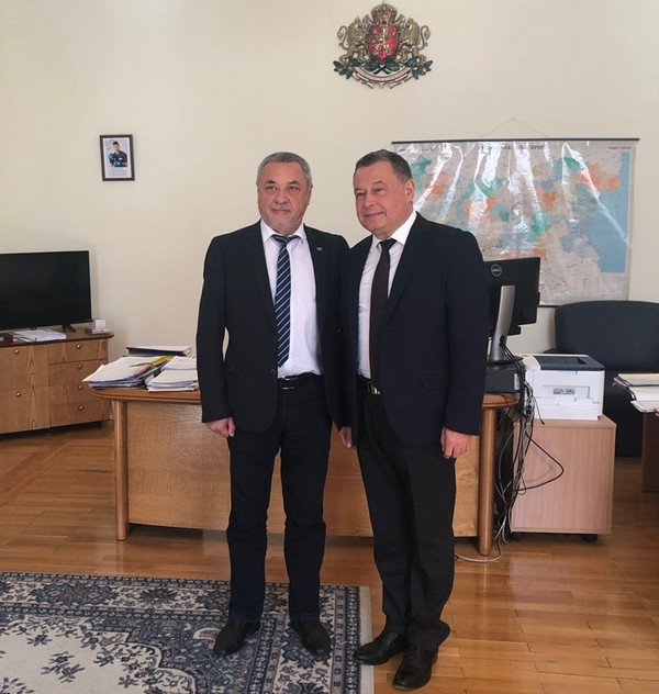 Вицепремиерът Валери Симеонов се срещна с посланика на Украйна в България