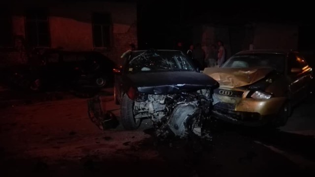 Три автомобила катастрофираха в с. Драганово