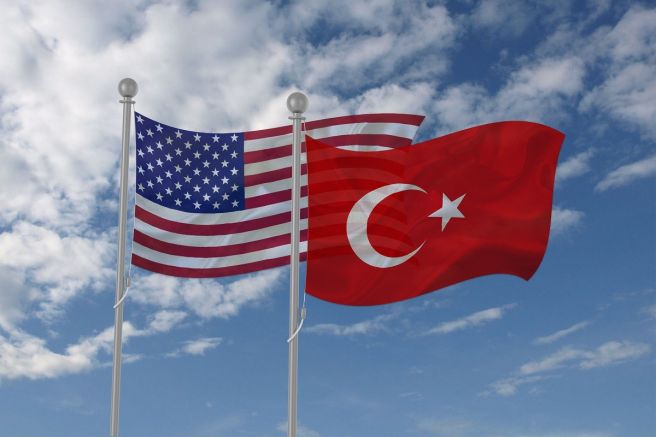 Турската икономика се стабилизира, стопля отношенията със САЩ