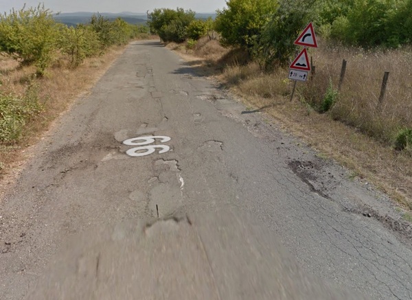 АПИ ремонтира над 117 км пътища в Бургаска област, ето кои са
