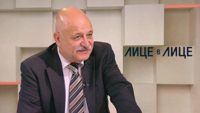 Николай Проданов: Не съм уволнен от ВТУ заради „италианската афера”