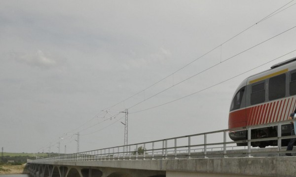 Брюксел даде пари за бърз влак Пловдив-Бургас