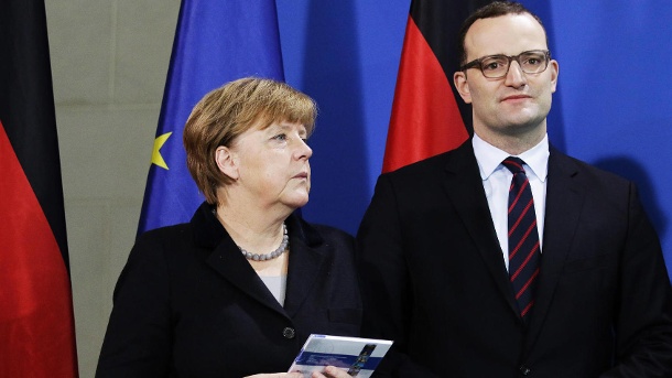 Готова ли е Германия да избере откровен гей за приемник на Меркел?