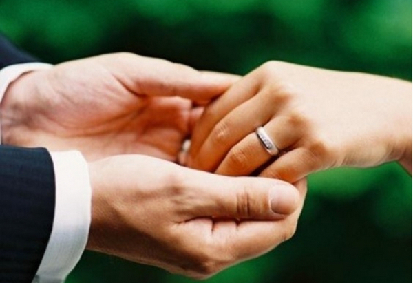 24-годишна мадама се ожени за милионер на 68, но само 3 месеца след сватбата, двамата направиха ужасяващо разкритие