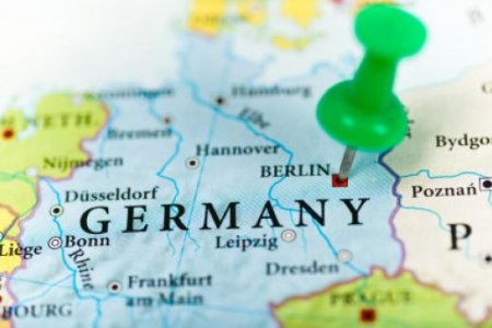 Германия спешно облекчава приема на чуждестранни работници